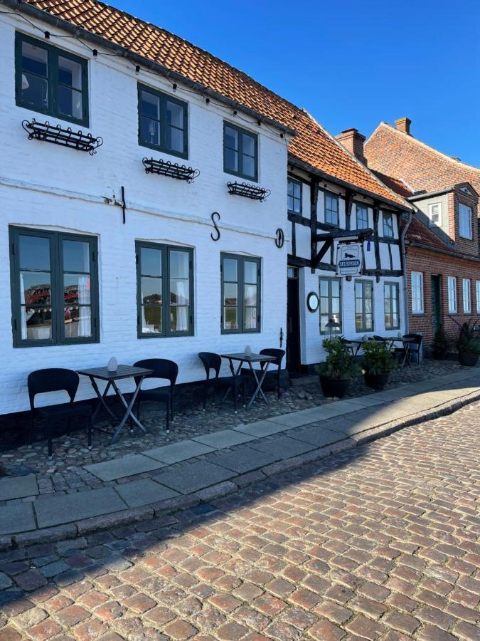 리베 Restaurant Saelhunden B&B 외부 사진